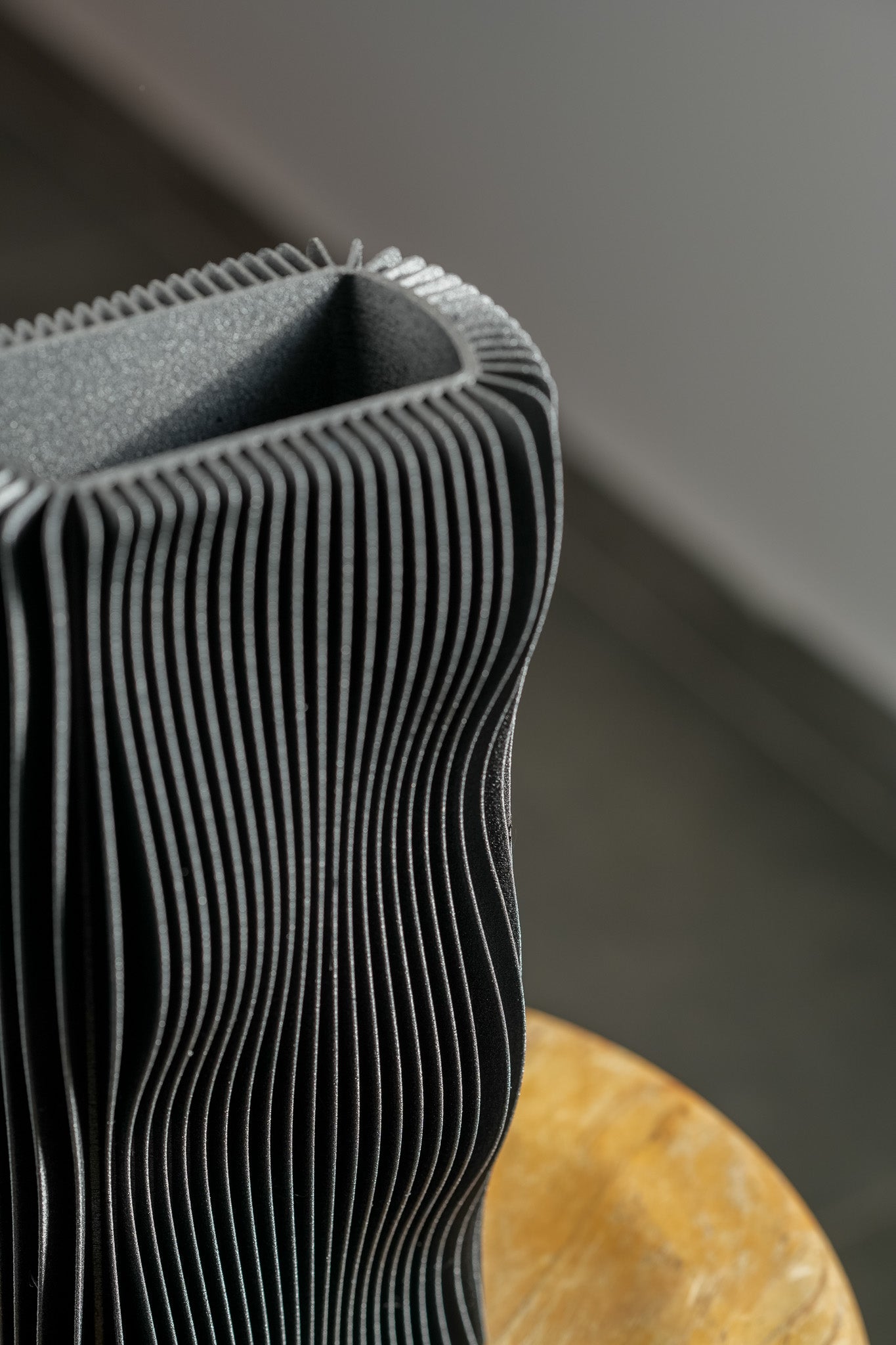 PARIS Black Vase